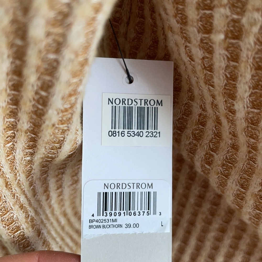 BP Ribbed Button-Up Cardigan - Picture 4 of 9